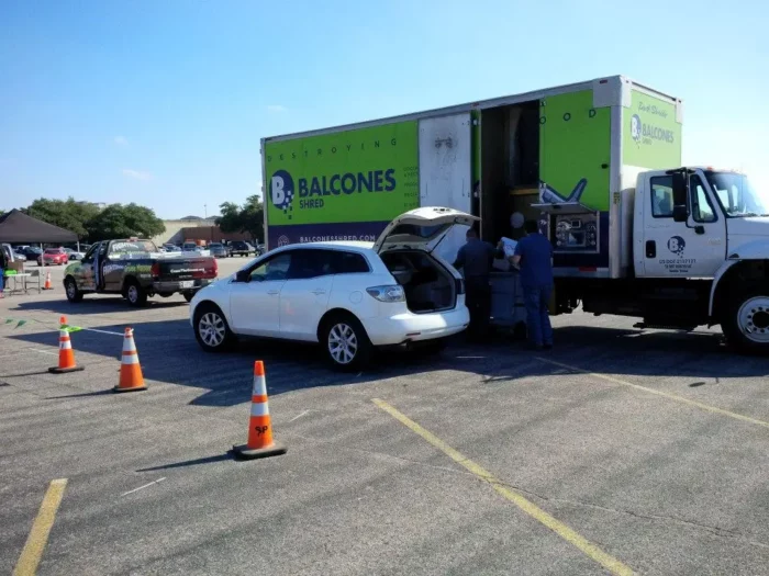 Shredding Truck from Balcones Recycling